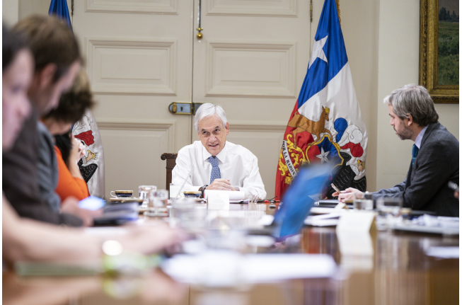 Presidente Piñera lidera reunión por coronavirus - Prensa ...