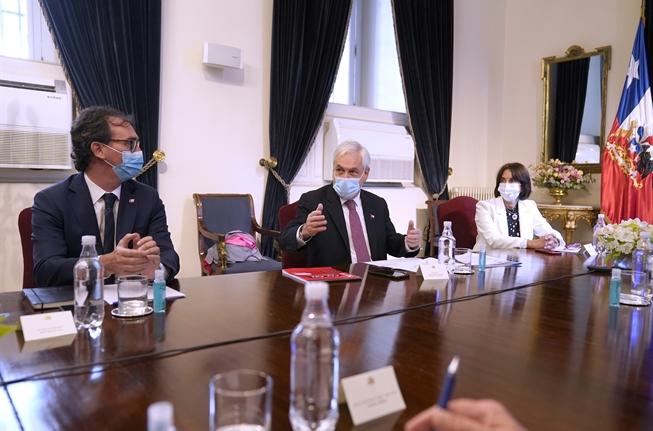 Presidente Piñera lidera encuentro con rectores ...